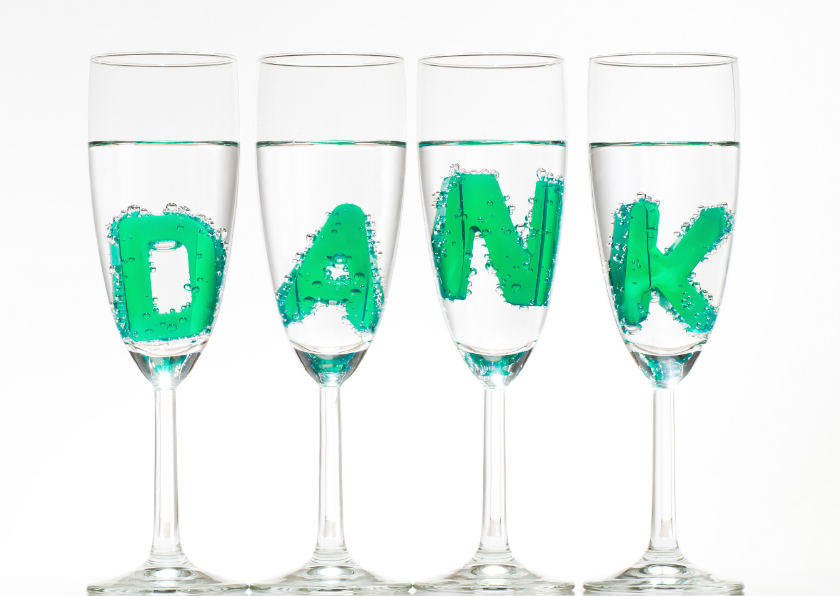 Bedankkaartjes - DANK in champagne glazen