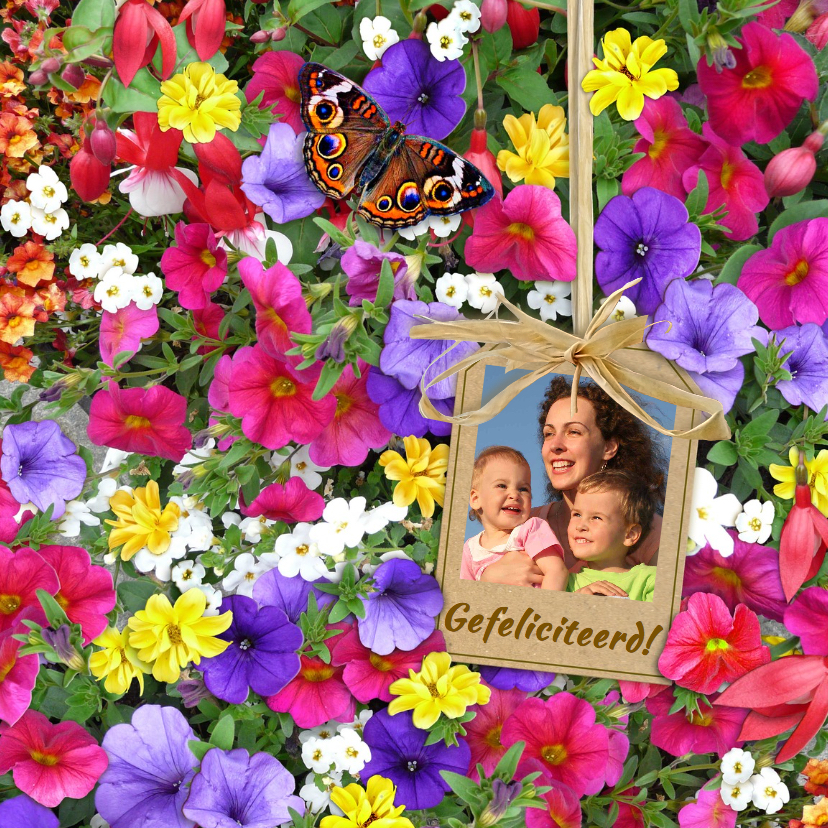 Mooie bloemenkaart met foto en diverse bloemen - Bloemenkaarten Bloemenkaarten - Mooie bloemenkaart met foto en diverse bloemen