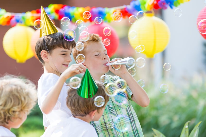 Onwijs Kinderfeestje 7 jaar: de leukste tips en ideeën - Kaartje2go Blog GY-37