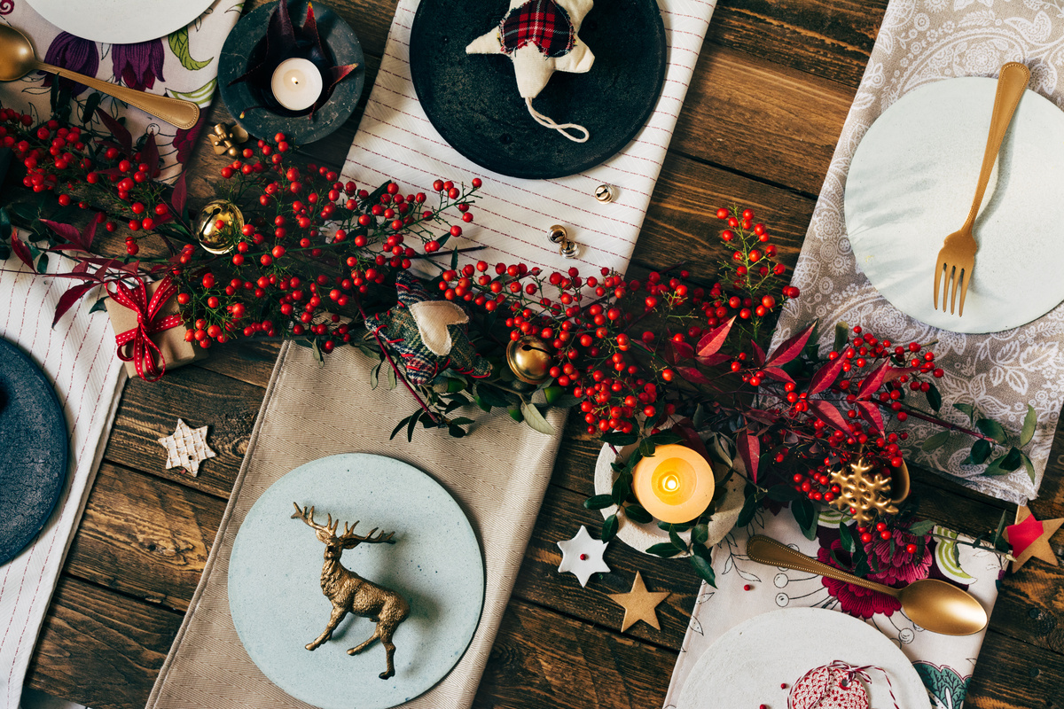 Kersttafel dekken