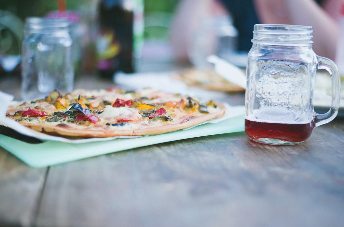 Verjaardag vieren pizza