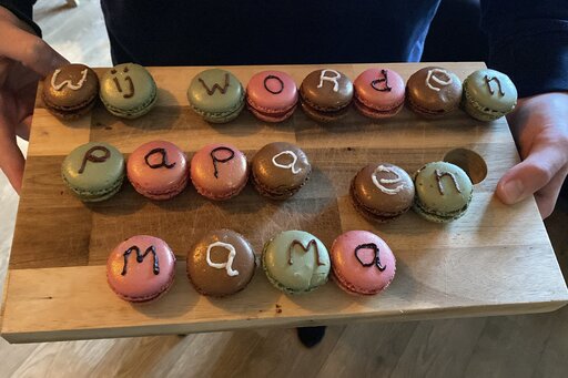Zwangerschapsaankondiging macarons