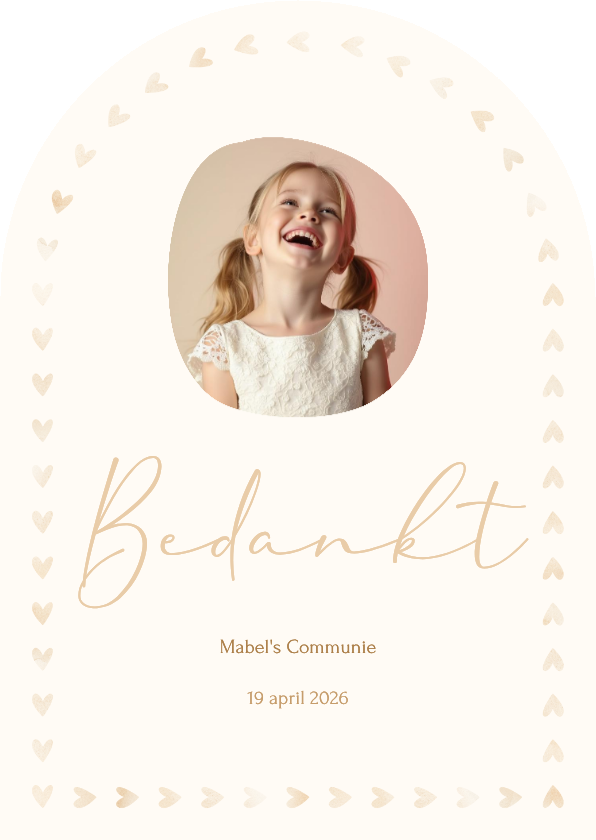Communiekaarten - Boogvormig bedankkaartje met foto en kader van hartjes