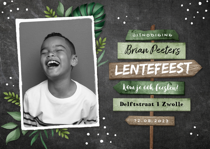 Lentefeest uitnodiging stoer wegwijzers krijt bladeren - Communiekaarten Communiekaarten - Lentefeest uitnodiging stoer wegwijzers krijt bladeren
