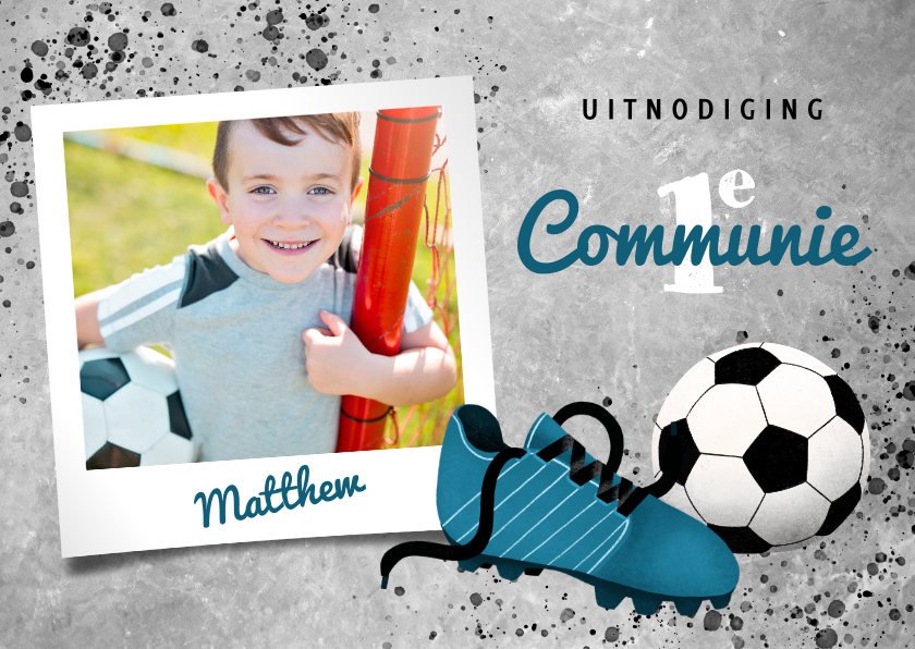 Uitnodiging eerste communie met voetbal en voetbalschoen - Communiekaarten Communiekaarten - Uitnodiging eerste communie met voetbal en voetbalschoen