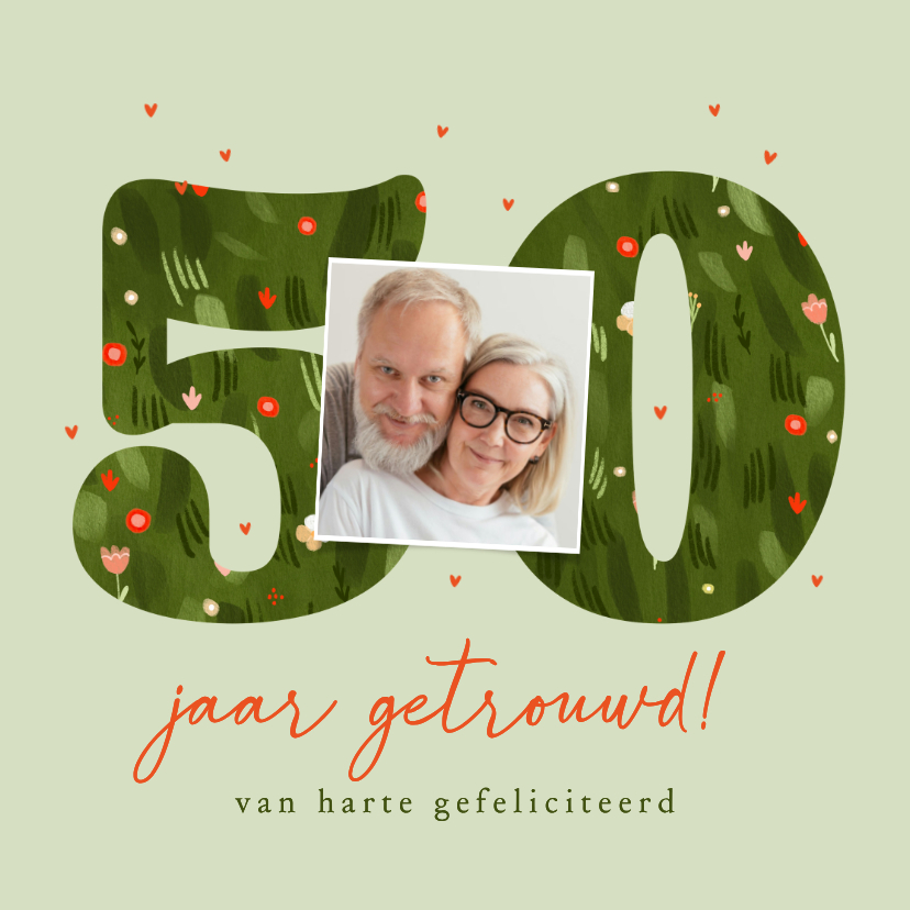 Felicitatiekaarten - Felicitatiekaart 50 jaar getrouwd bloementuin cijfers foto
