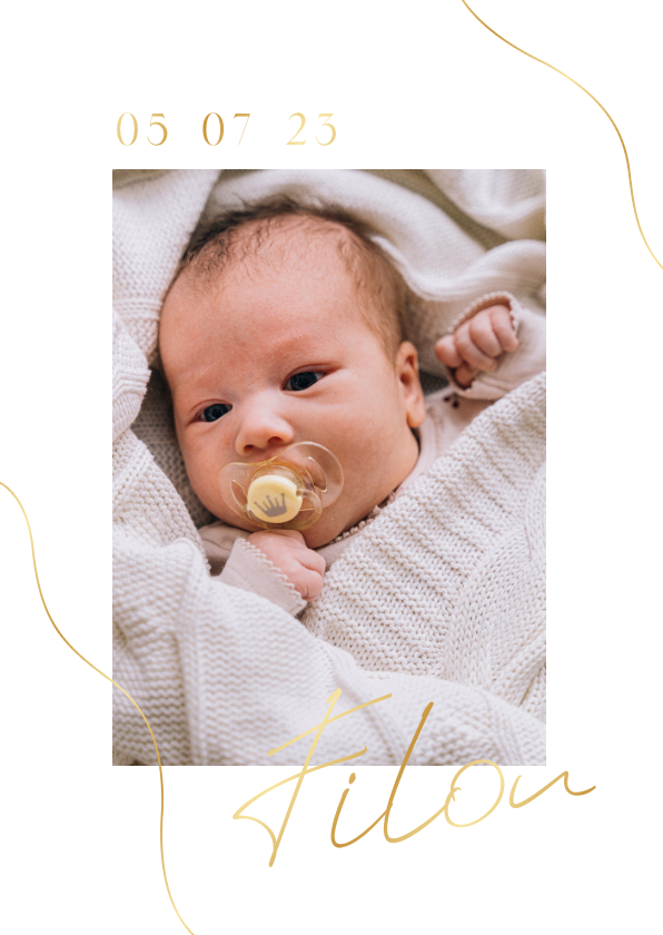 Geboortekaartjes - Minimalistisch geboortekaartje met foto en goudfolie lijnen