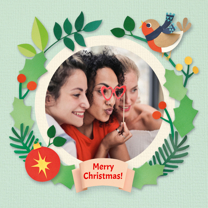 Fotokaart met kerstrand en roodborstje - Kerstkaarten Kerstkaarten - Fotokaart met kerstrand en roodborstje