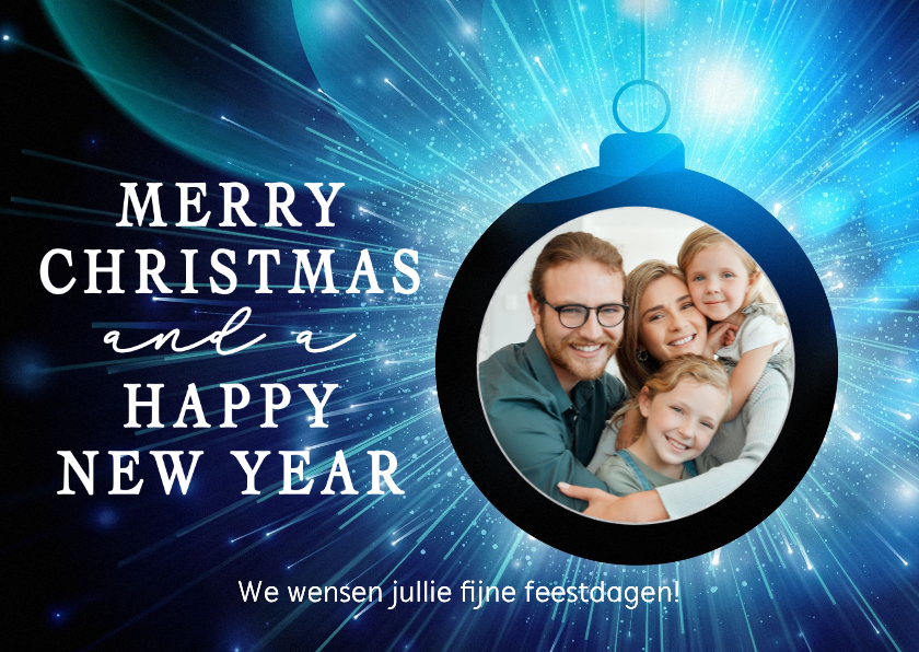 Hippe kerstkaart met foto in kerstbal - Kerstkaarten Kerstkaarten - Hippe kerstkaart met foto in kerstbal