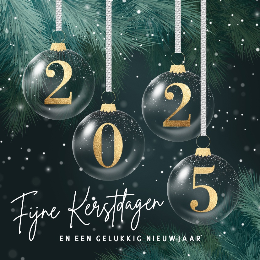 Kerstkaart 2025 gouden kerstballen groene Kaartje2go