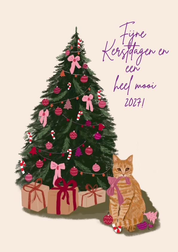 Kerstkaart kat met strik bij kerstboom - Kerstkaarten Kerstkaarten - Kerstkaart kat met strik bij kerstboom