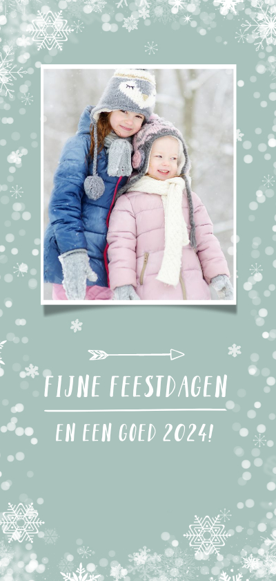 Kerstkaart langwerpig hip met eigen foto en sneeuwsterren - Kerstkaarten Kerstkaarten - Kerstkaart langwerpig hip met eigen foto en sneeuwsterren