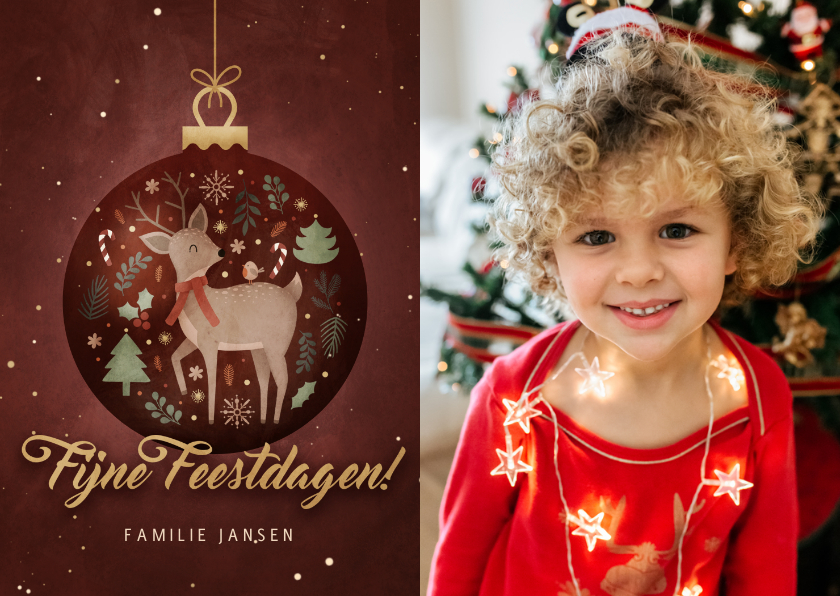 Kerstkaart met foto en kerstbal met vrolijke illustraties - Kerstkaarten Kerstkaarten - Kerstkaart met foto en kerstbal met vrolijke illustraties