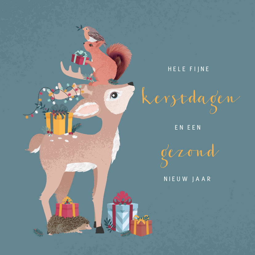 Kerstkaart met illustratie van gestapelde bosdiertjes - Kerstkaarten Kerstkaarten - Kerstkaart met illustratie van gestapelde bosdiertjes
