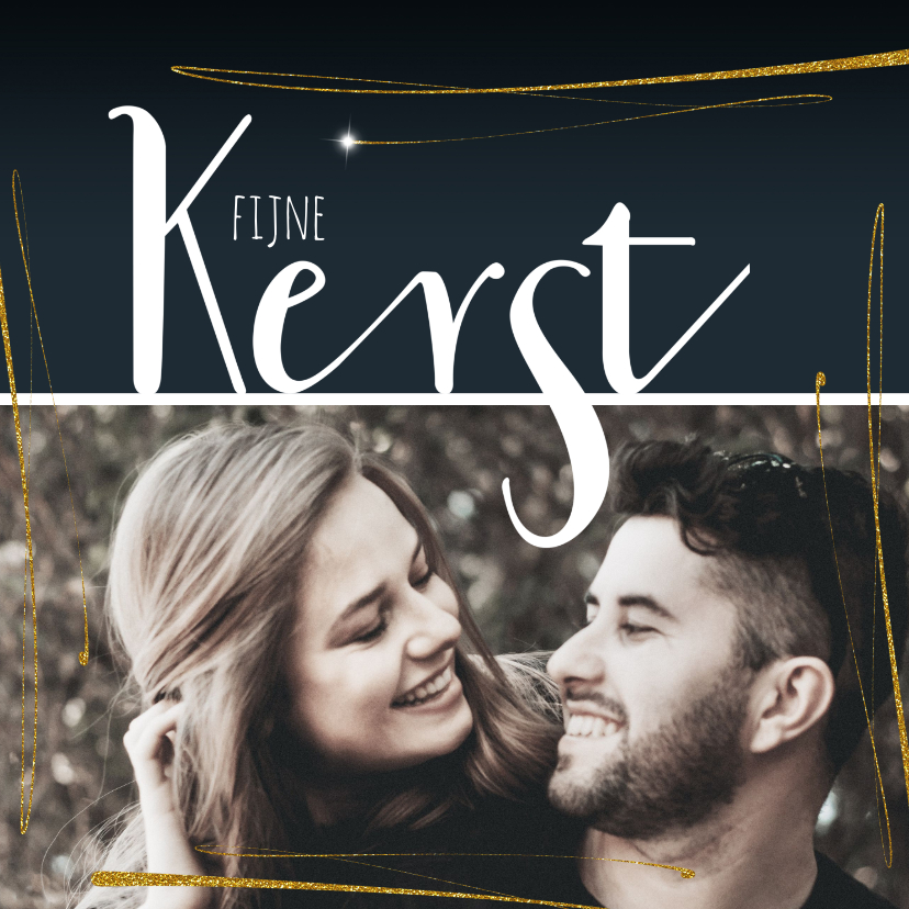 Kerstkaart met sterretjes, grote foto en moderne typografie - Kerstkaarten Kerstkaarten - Kerstkaart met sterretjes, grote foto en moderne typografie