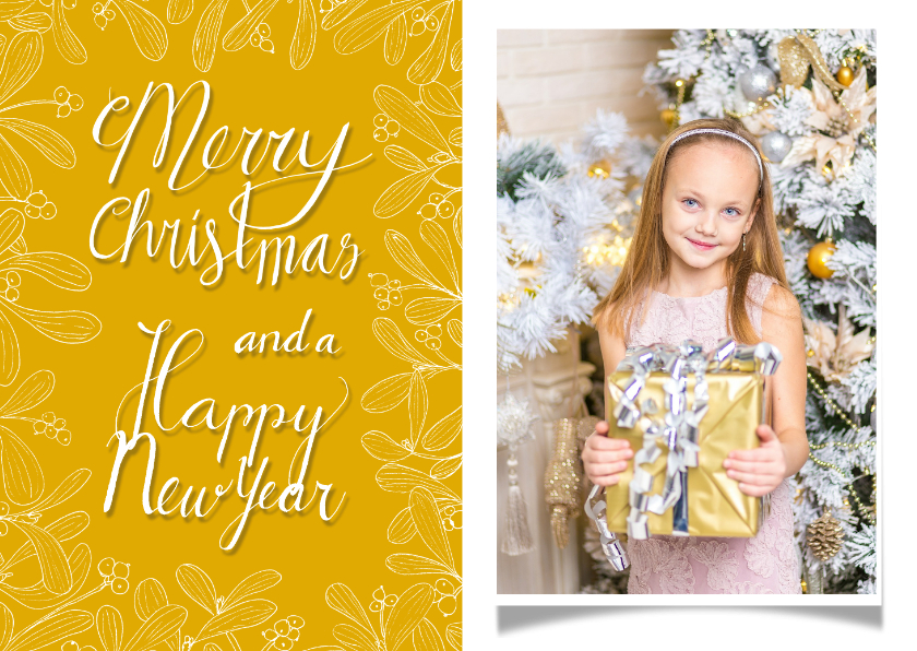 Kerstkaart mistletoe fotokaart met gele achtergrond - Kerstkaarten Kerstkaarten - Kerstkaart mistletoe fotokaart met gele achtergrond