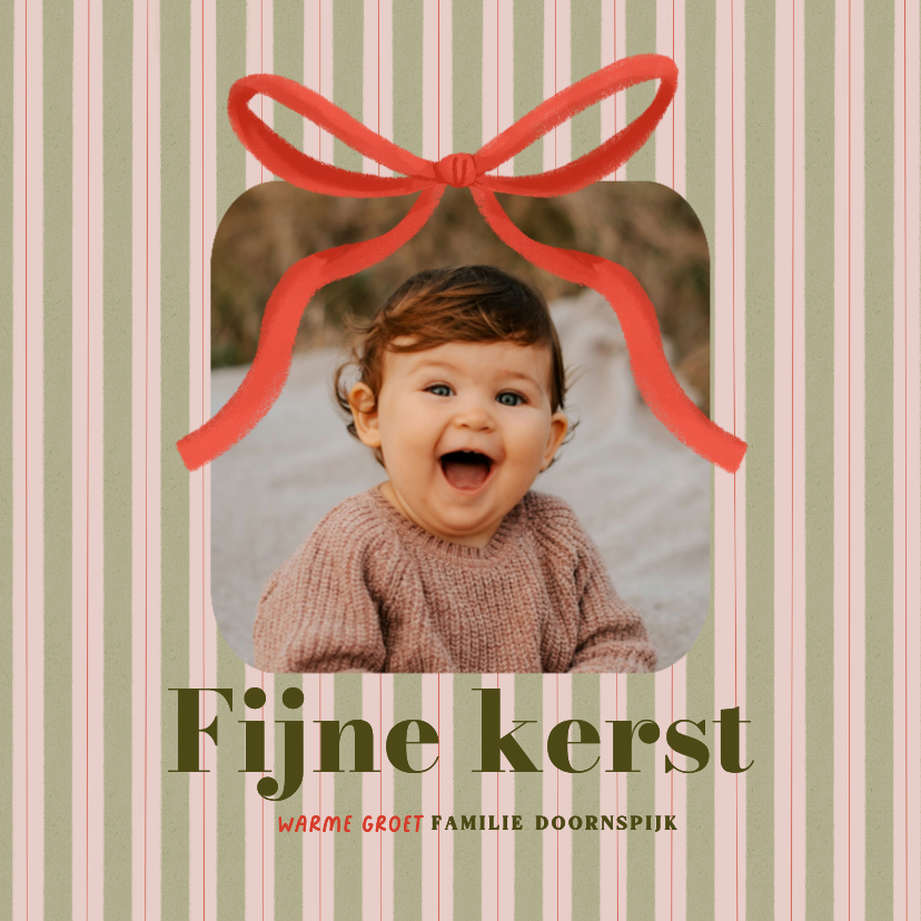 Kerstkaarten - Kerstkaart nostalgisch strepen en rode strik