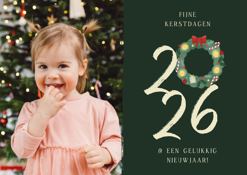 Kerstkaarten - Kerstkaartje donkergroen met grote foto en 2027 kerstkrans