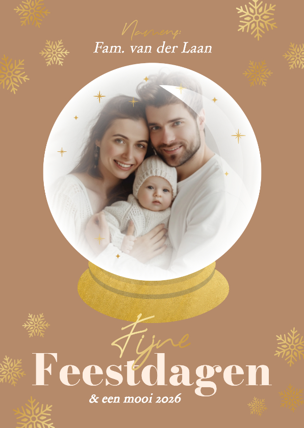 Stijlvolle beige fotokaart kerst met schudbol goudfolie - Kerstkaarten Kerstkaarten - Stijlvolle beige fotokaart kerst met schudbol goudfolie