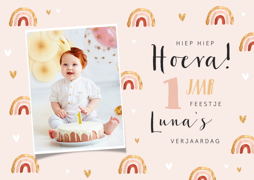 Kinderfeestje uitnodiging regenboog meisje goud hartjes foto - Kinderfeestjes Kinderfeestjes - Kinderfeestje uitnodiging regenboog meisje goud hartjes foto