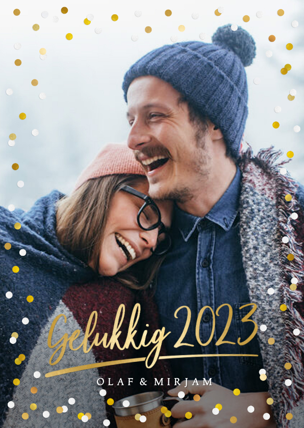 Hippe nieuwjaarskaart met grote foto, 2022 en confetti - Nieuwjaarskaarten Nieuwjaarskaarten - Hippe nieuwjaarskaart met grote foto, 2022 en confetti