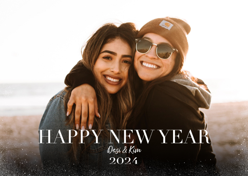 Hippe nieuwjaarskaart met grote foto en happy newyear - Nieuwjaarskaarten Nieuwjaarskaarten - Hippe nieuwjaarskaart met grote foto en happy newyear