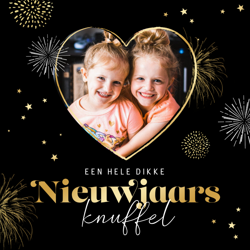 Nieuwjaarskaarten - Nieuwjaarskaart liefdevol vuurwerk knuffel goud sterren