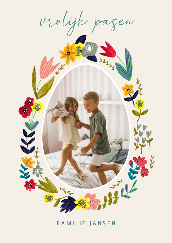 Paaskaart met bloemenkrans om paasei foto frame - Paaskaarten Paaskaarten - Paaskaart met bloemenkrans om paasei foto frame