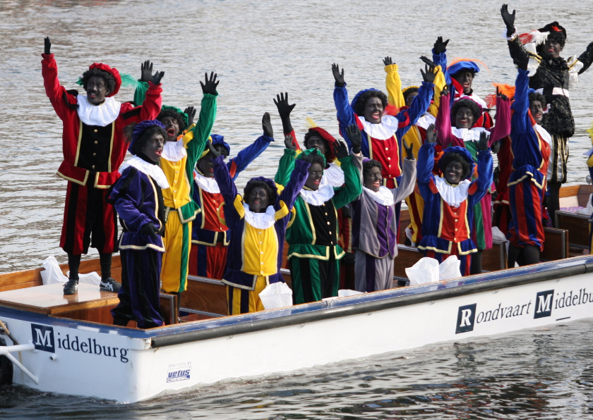 Sinterklaaskaart met zwaaiende pieten - Sinterklaaskaarten Sinterklaaskaarten - Sinterklaaskaart met zwaaiende pieten