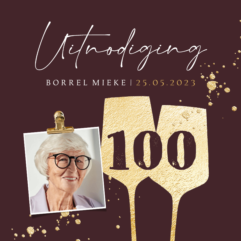Uitnodigingen - Uitnodiging borrel 100jaar wijnglazen spetters goudlook foto
