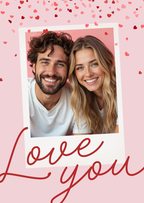Valentijnskaarten - Valentijnskaartje roze met kleine hartjes foto love you
