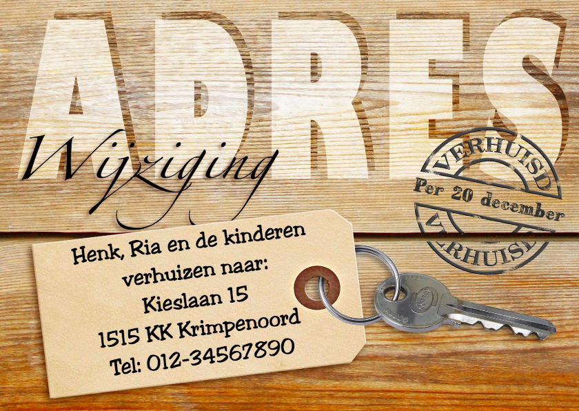 Adreswijziging met sleutel op houten achtergrond - Verhuiskaarten Verhuiskaarten - Adreswijziging met sleutel op houten achtergrond