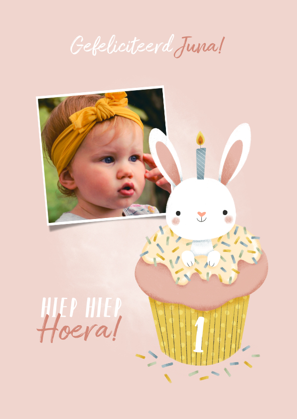 Verjaardagskaarten - Lieve verjaardagskaart konijntje in cupcake met foto